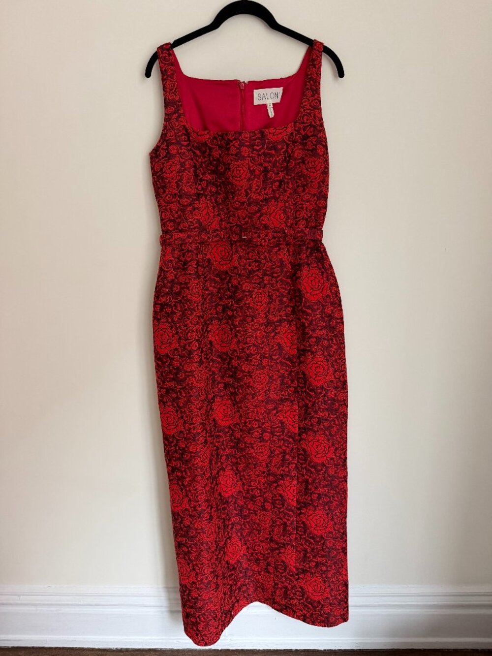 Saloni Bora belted brocade gown in scarlet rose - Picture 2 of 4